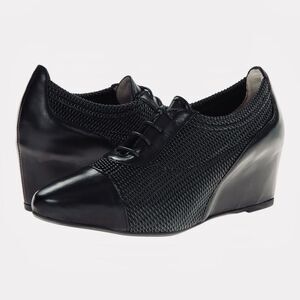 Aquatalia by Marvin K Sacchetto Black Woven Leather Pandora Wedge Pump Sz 10